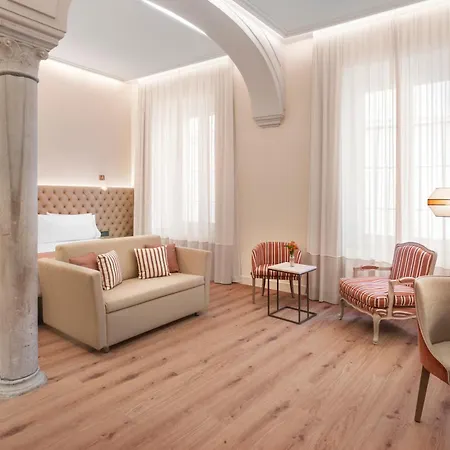 Eurostars Boutique Hotel 4*