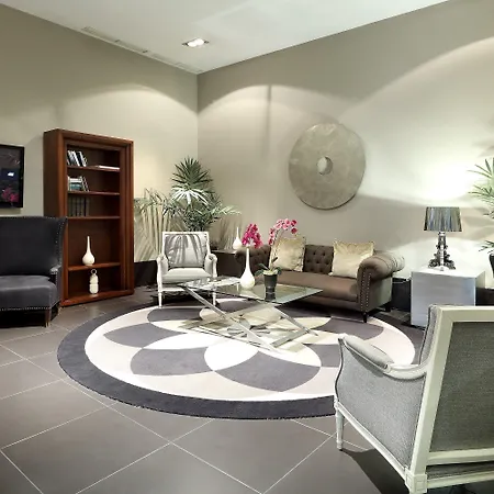 ユーロスターズ ブティック 4*