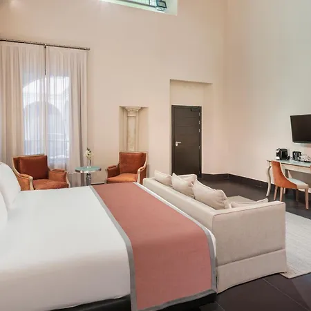 Eurostars Boutique Отель