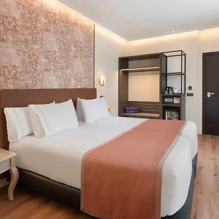 Eurostars Boutique Hotel 4*